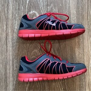 Fila Sneaker Youth size 3 1/2